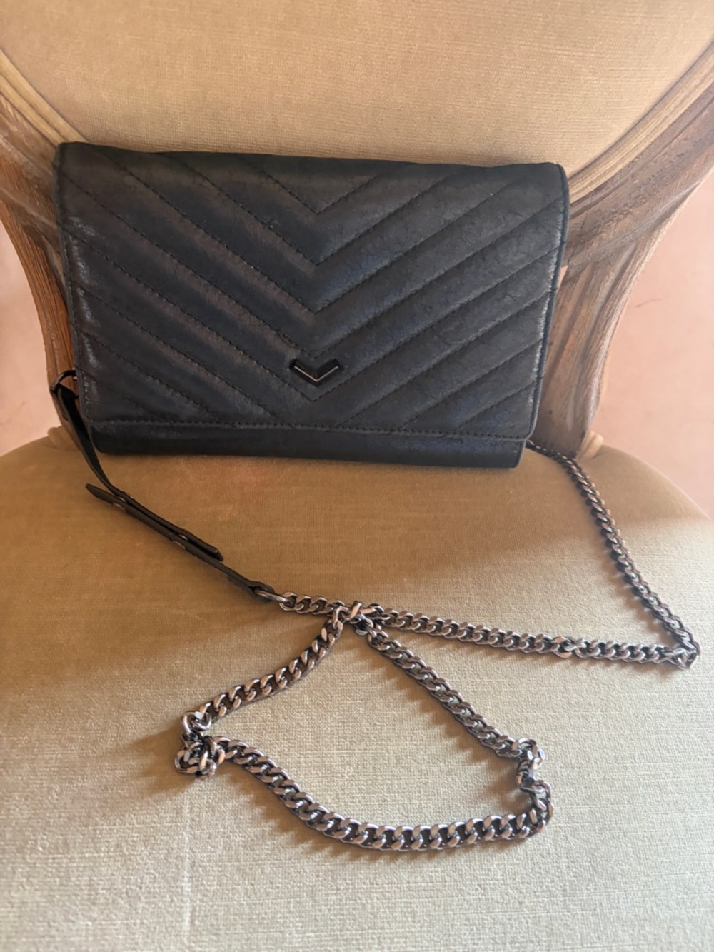 Botkier Soho Quilted Leather Chain Wallet/Crossbody Black/Gunmetal PRISTINE